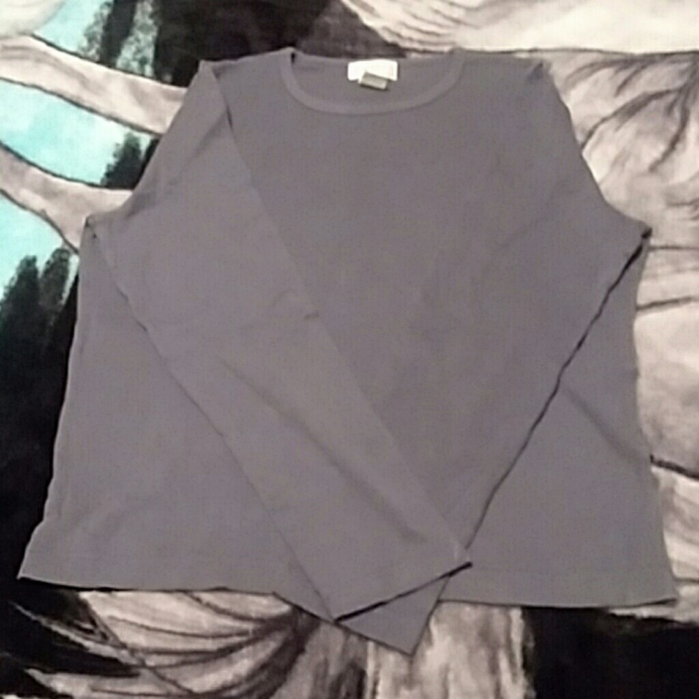 Women's long sleeve sport shirt